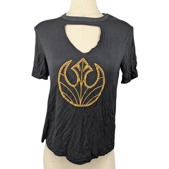 Star Wars Juniors' Cutout‎ Graphic T-Shirt Black Size S Disney Choker Neckline - Picture 1 of 4